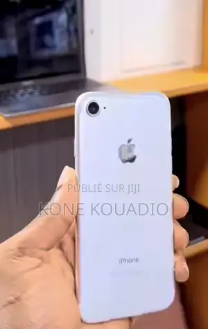 Nouveau Apple iPhone 7 128 GB Argenté