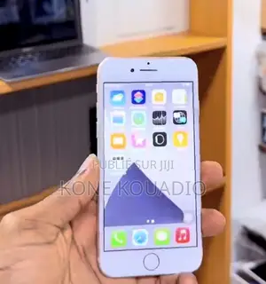 Nouveau Apple iPhone 7 128 GB Argenté