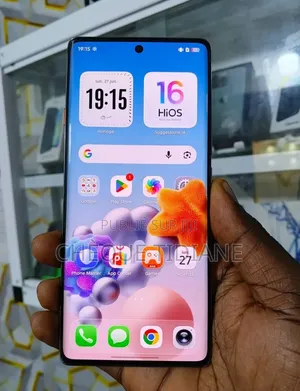 Nouveau Tecno Camon 40 Pro 4G 256 GB Bleu