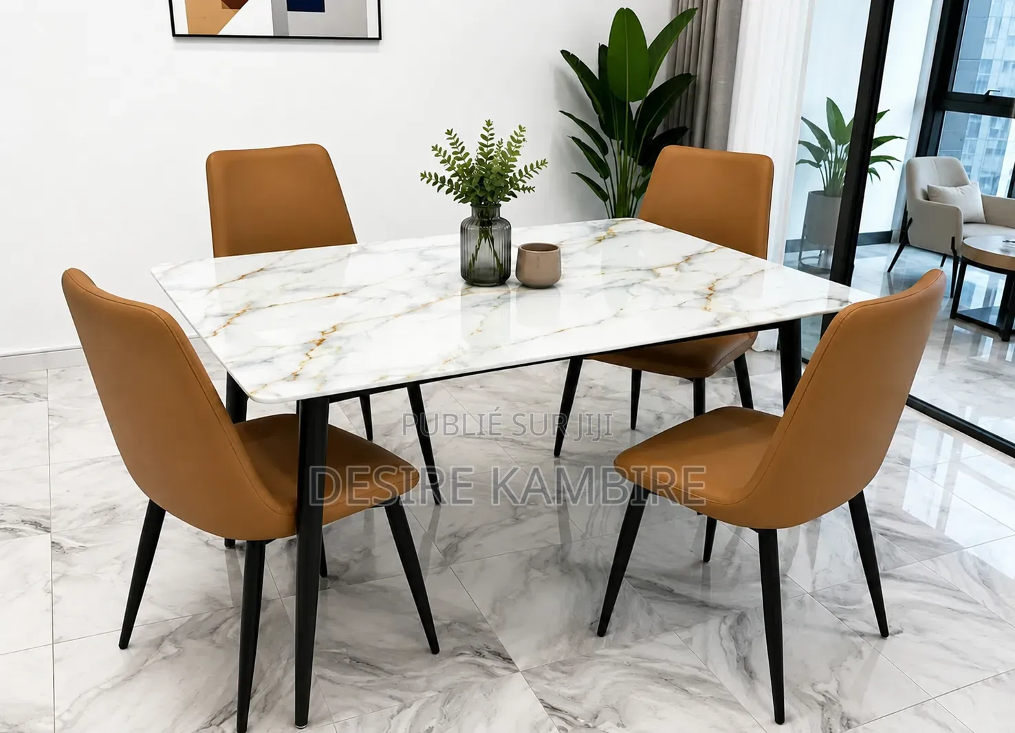 Table À Manger Moderne en Marbre + 4 Chaises