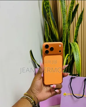Nouveau Apple iPhone 17 Pro Max 2 TB Orange