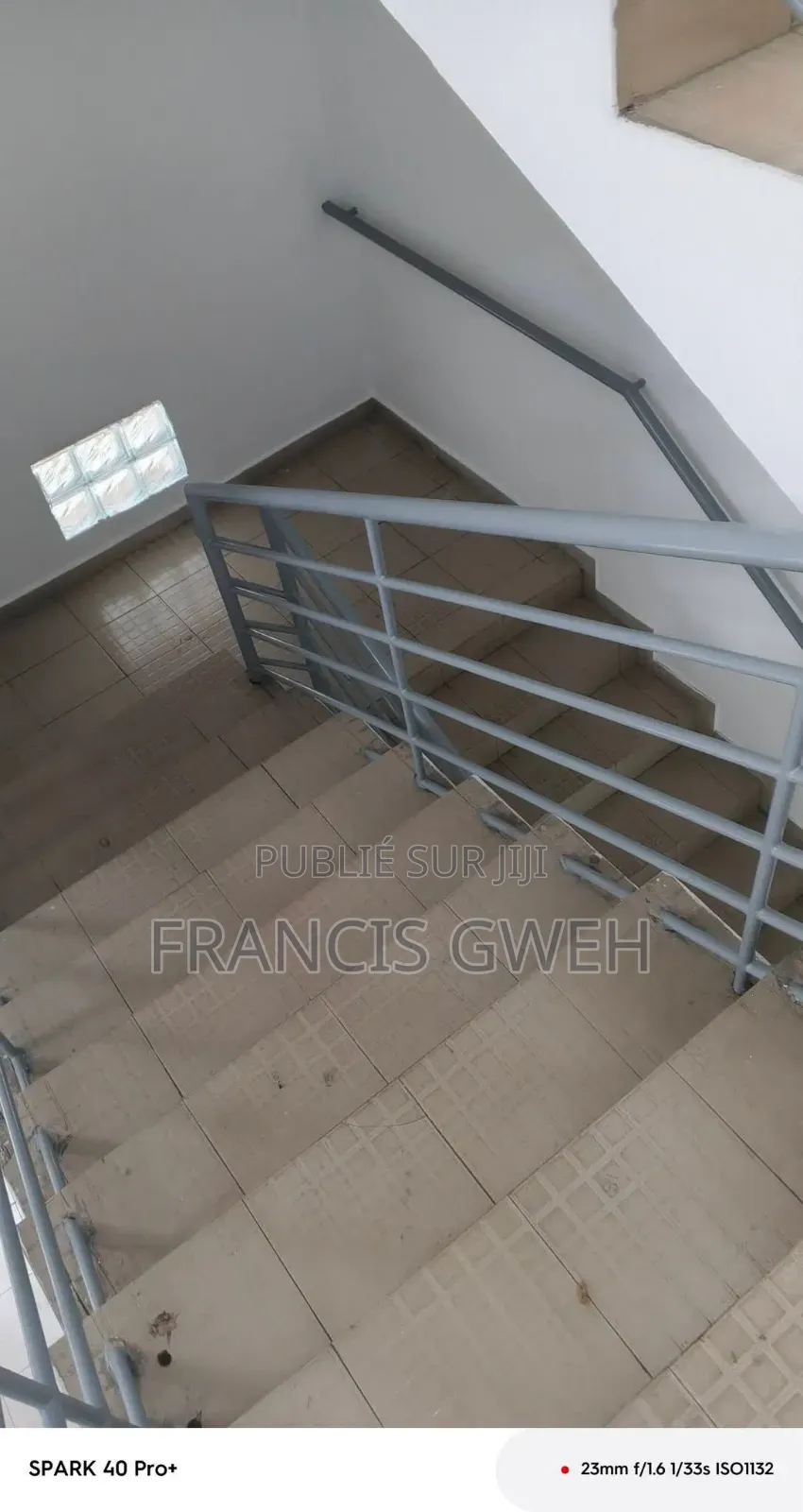4chbre Duplex dans Francis Gweh, Cocody à Louer