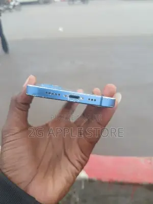 Apple iPhone 13 128 GB Bleu