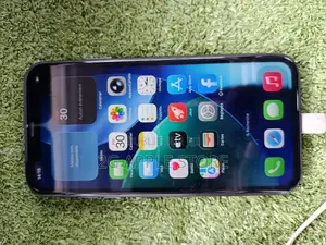 Nouveau Apple iPhone 11 64 GB Noir