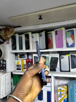 Nouveau Apple iPhone 13 Pro 128 GB Bleu
