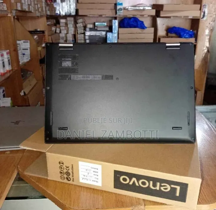 Nouveau HP EliteBook 840 G3 16GB Intel Core i5 eMMC 512GB