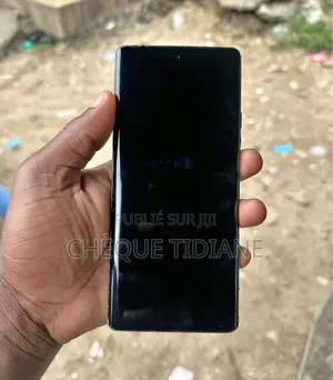 Nouveau Tecno Camon 40 256 GB Gris