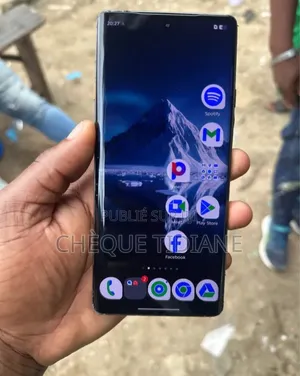 Nouveau Tecno Camon 40 256 GB Gris