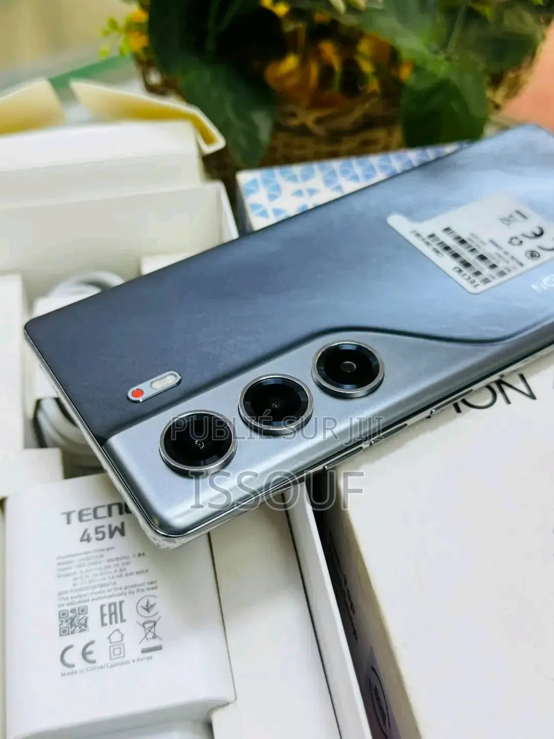 Nouveau Tecno Camon 40 Pro 4G 256 GB Autre