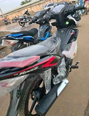 Nouveau TVS Apache 180 RTR 2024 Autre