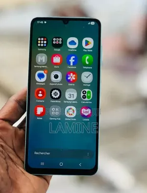 Nouveau Samsung Galaxy S10 128 GB Bleu