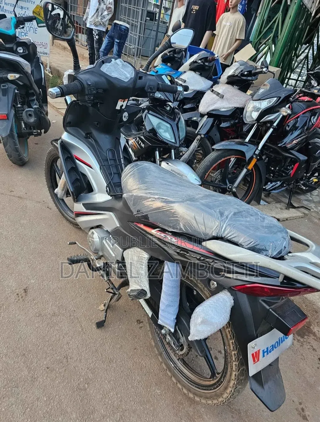 Nouveau KTM Duke 125 2025 Noir