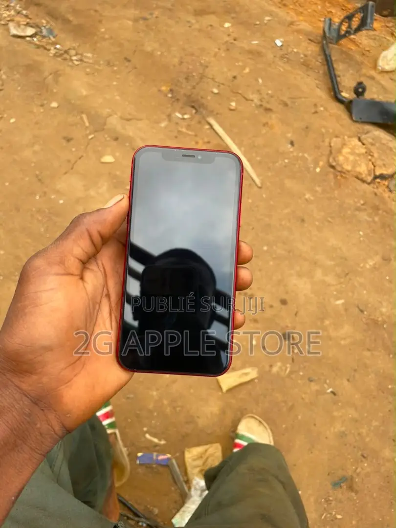 Nouveau Apple iPhone XR 64 GB Rouge