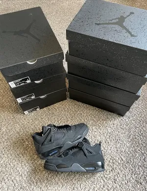 Nike Air Jordan 4 Rétro