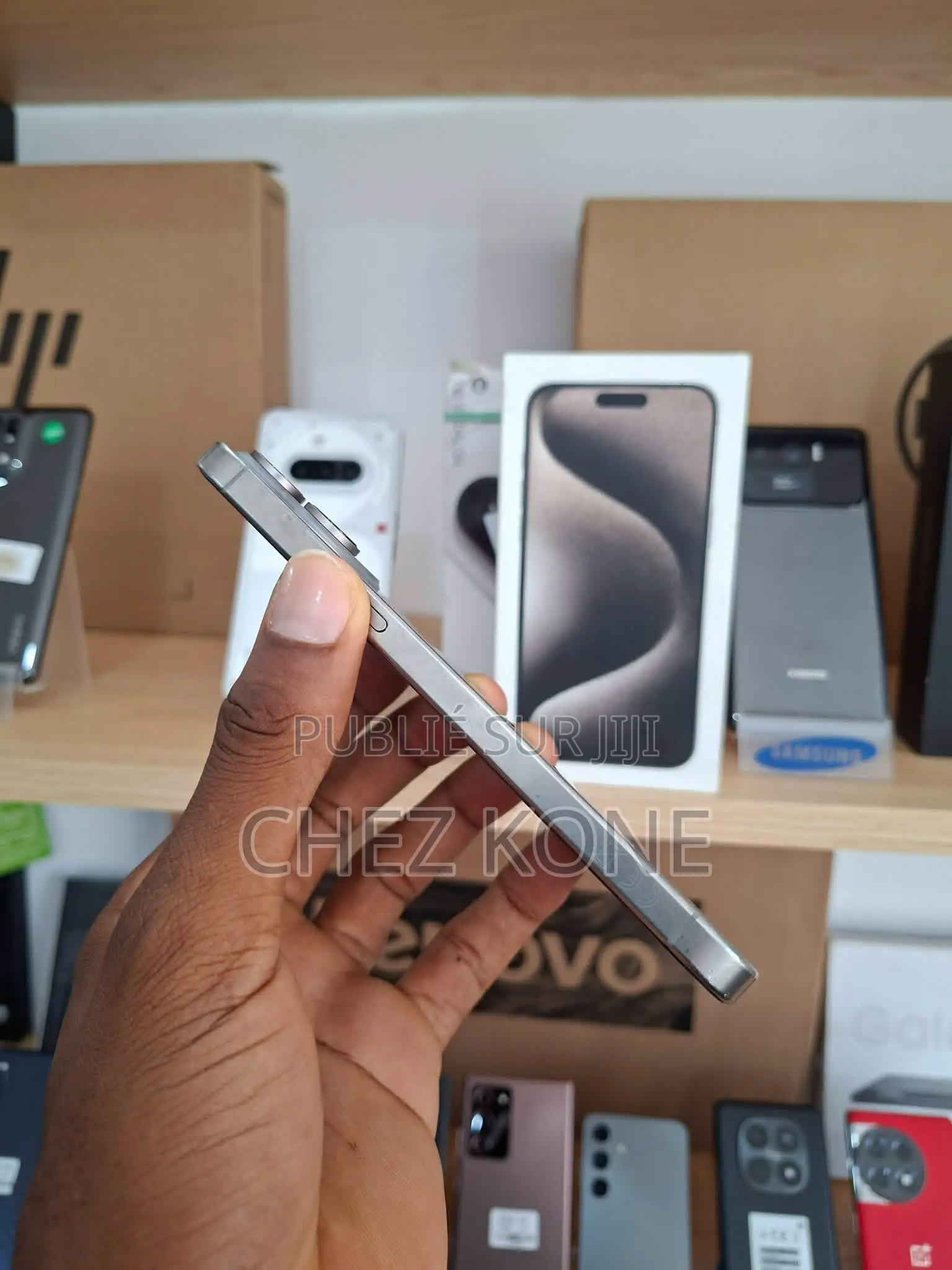 Nouveau Apple iPhone 13 Pro Max 256 GB Bronze