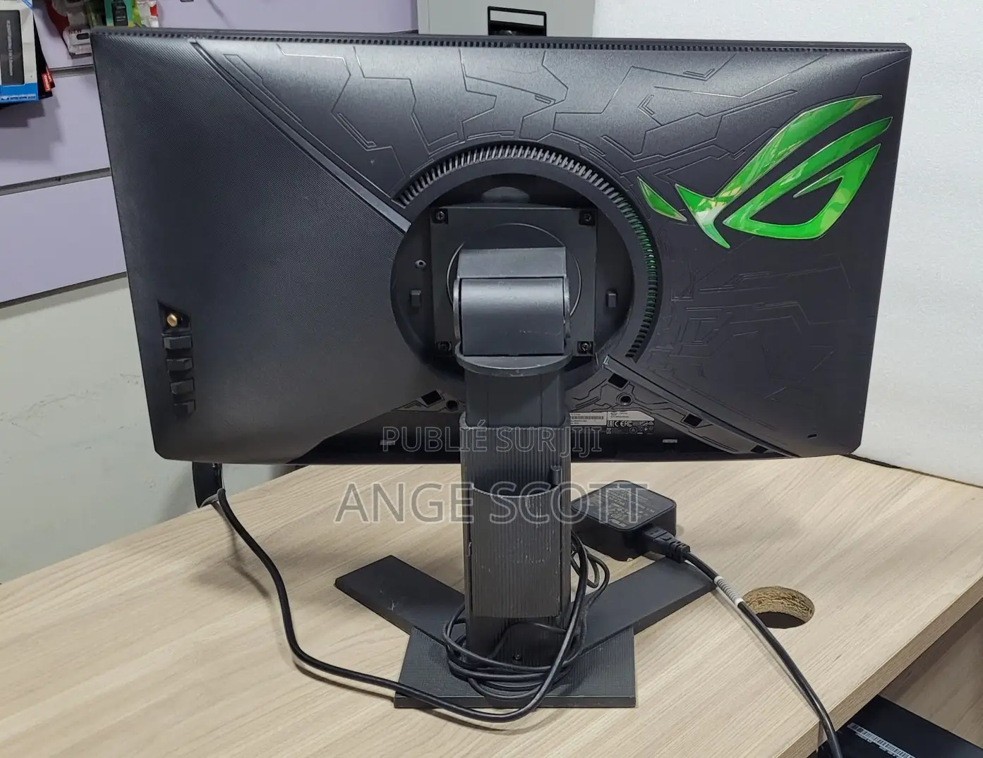 Ecran Gamer 240Hz ASUS 25 Pouces
