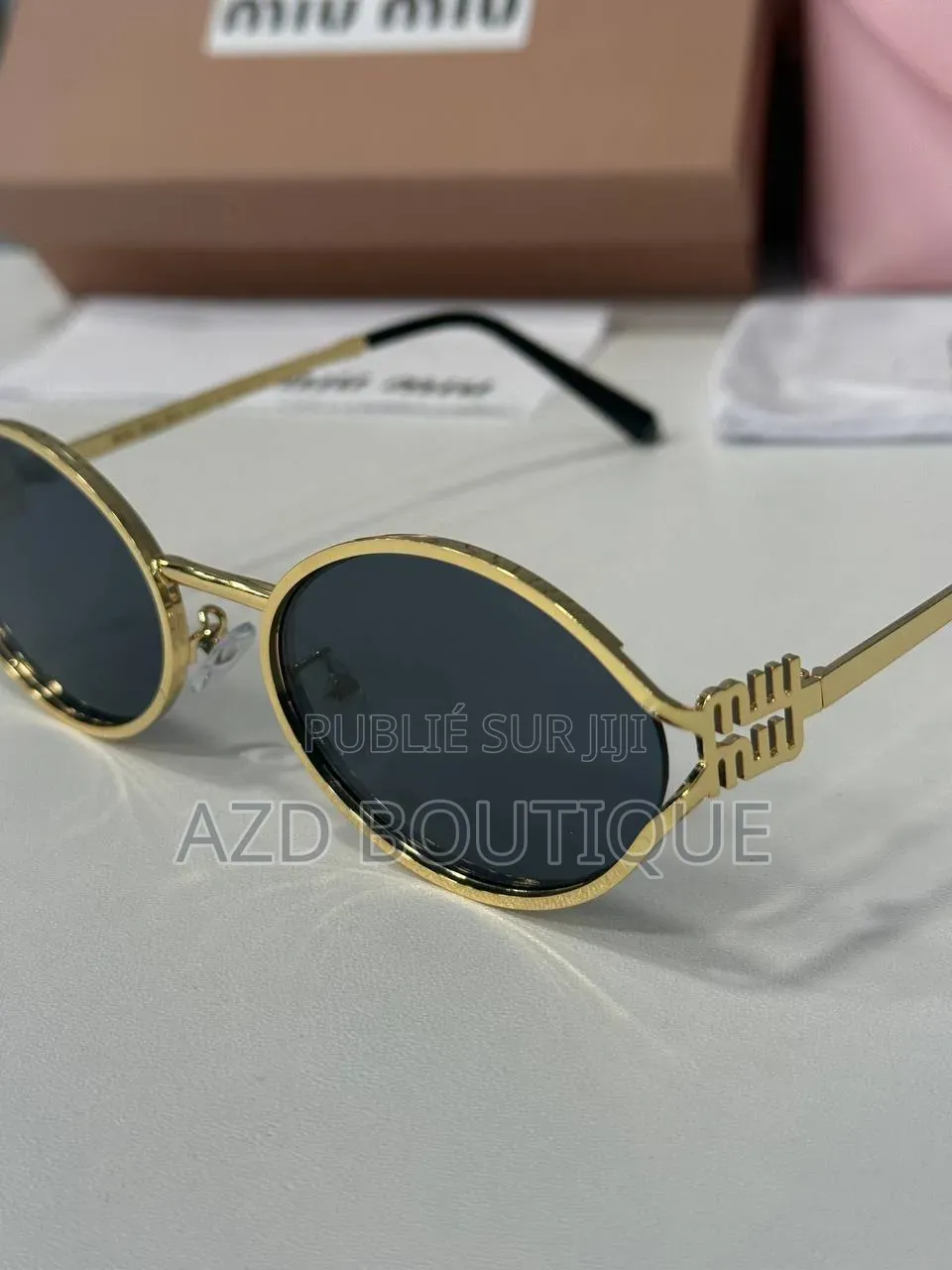 Lunettes De Soleil MIU MIU - Édition Tendance