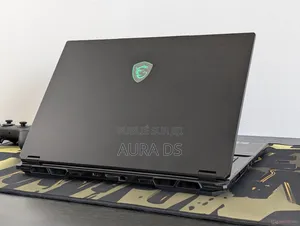 Nouveau MSI GS63 7RD Stealth 32GB Intel Core Ultra 9 SSD 1T
