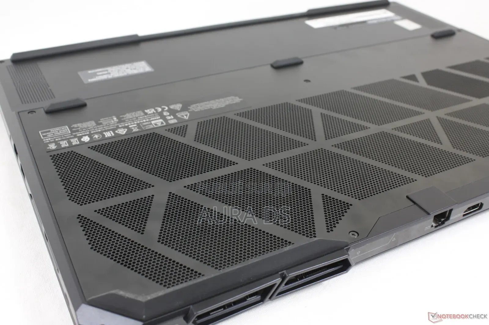Nouveau MSI GS63 7RD Stealth 32GB Intel Core Ultra 9 SSD 1T