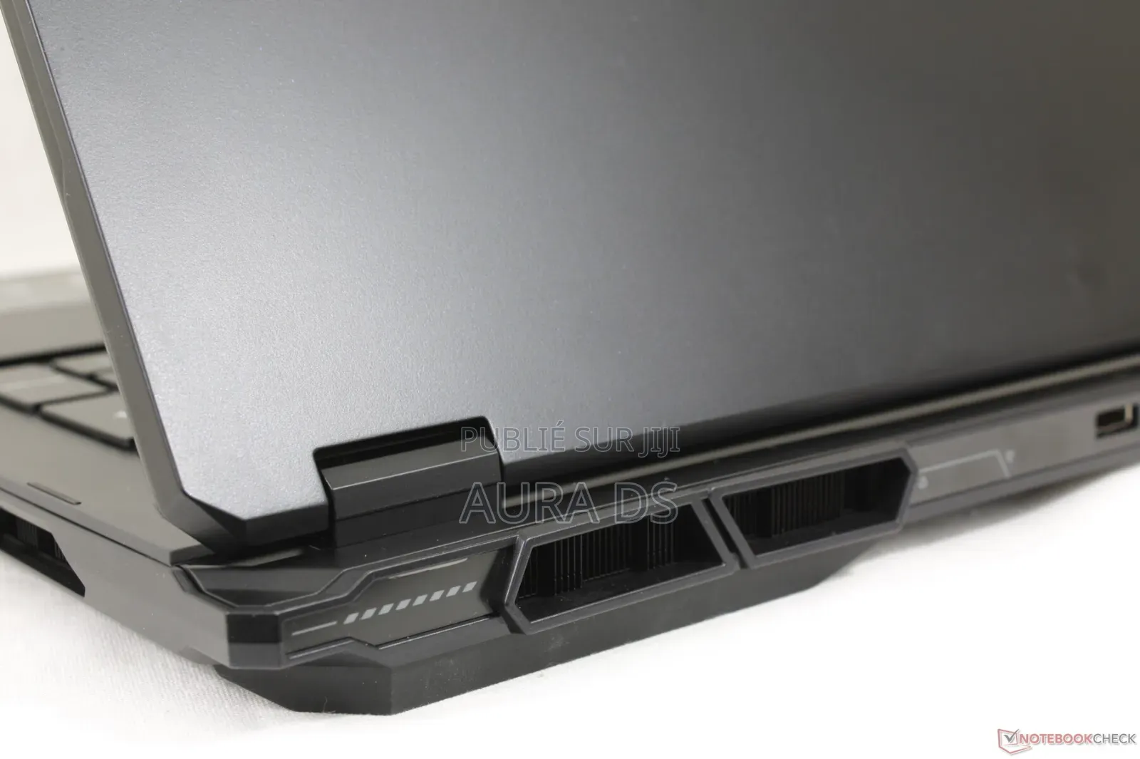 Nouveau MSI GS63 7RD Stealth 32GB Intel Core Ultra 9 SSD 1T