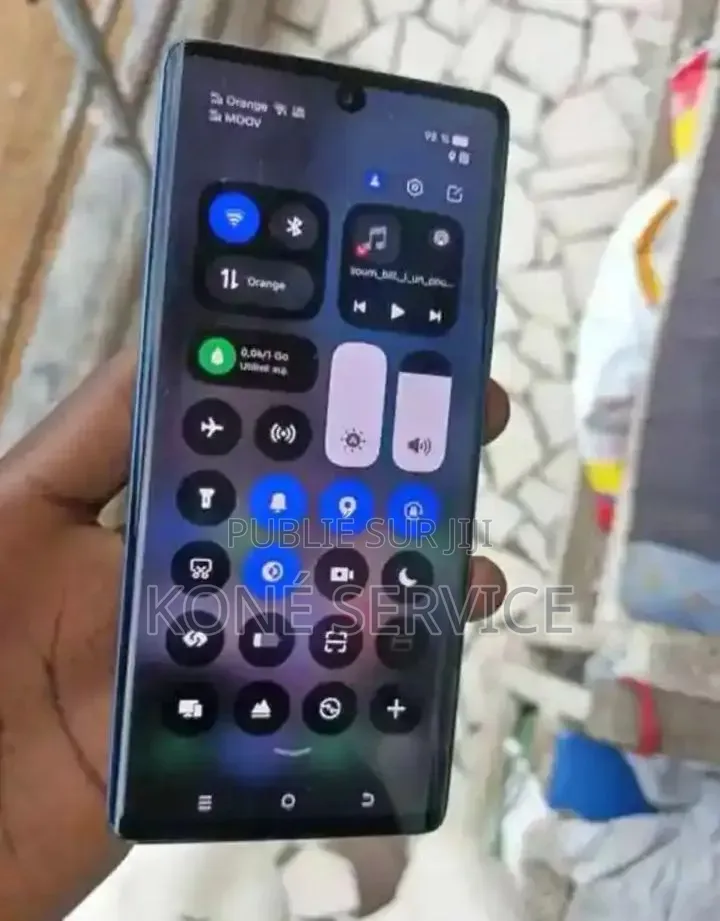 Nouveau Tecno Camon 40 256 GB Blanc