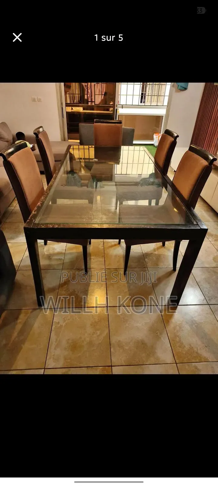 Table À Manger