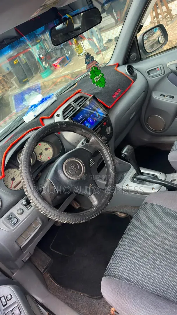Toyota RAV4 2005 Gris