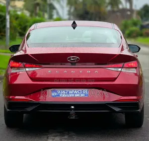 Hyundai Elantra 2022 Rouge