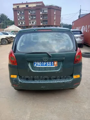 Toyota Verso 2009 Vert