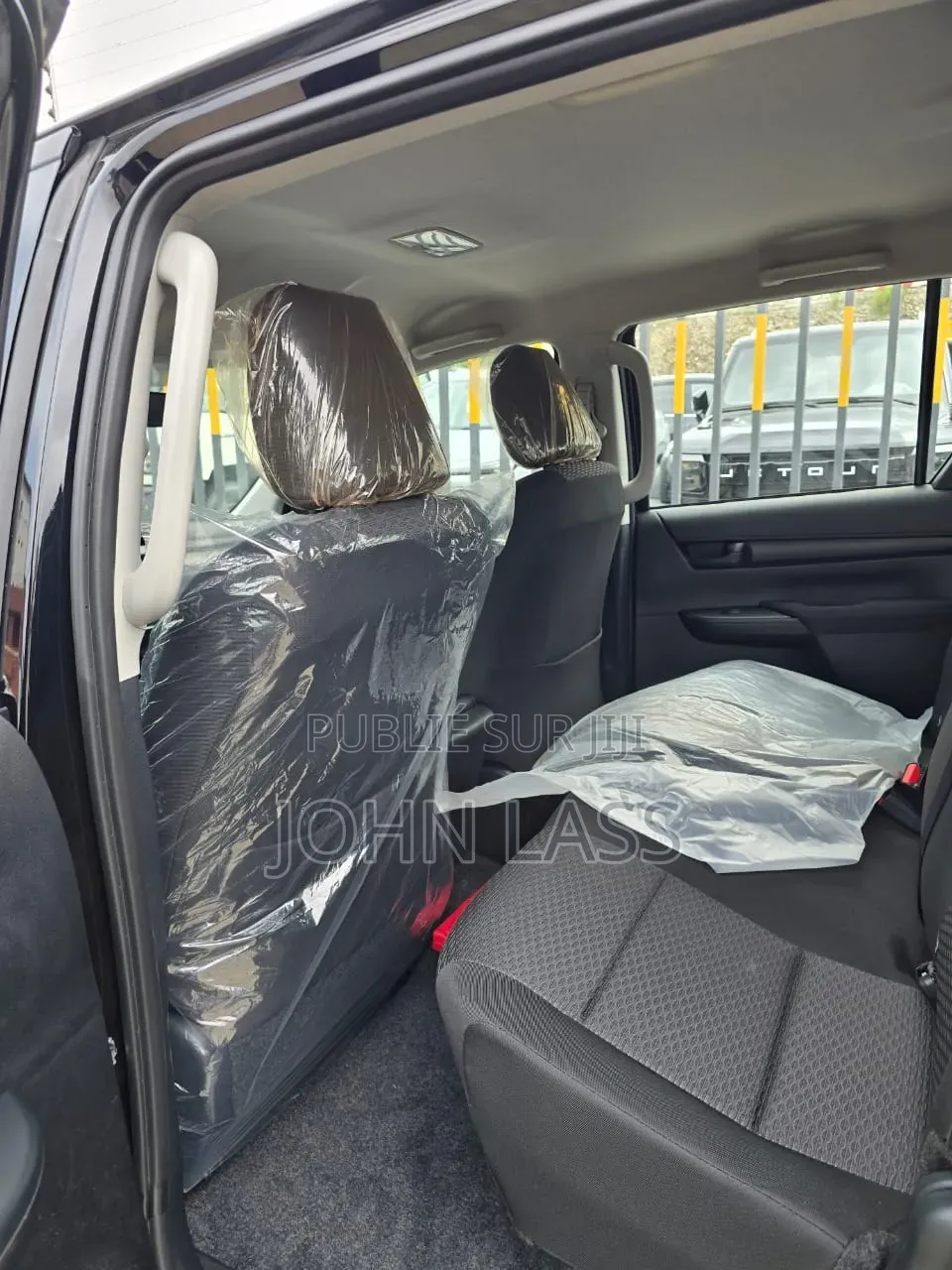 Nouveau Toyota Hilux 2026 Noir