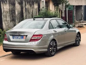 Mercedes-Benz C300 2008 Gris