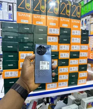 Nouveau Tecno Spark 20 Pro Plus 256 GB Autre
