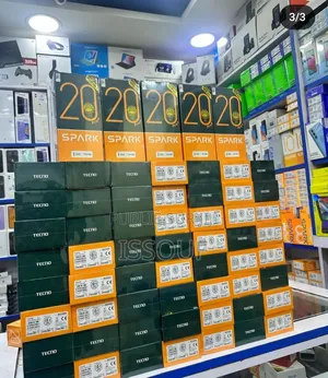 Nouveau Tecno Spark 20 Pro Plus 256 GB Autre