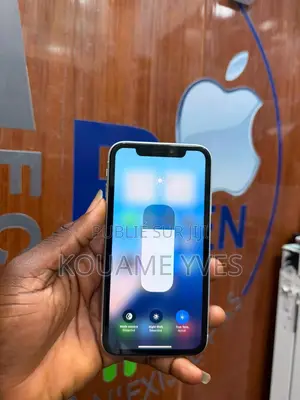 Nouveau Apple iPhone XR 128 GB Blanc