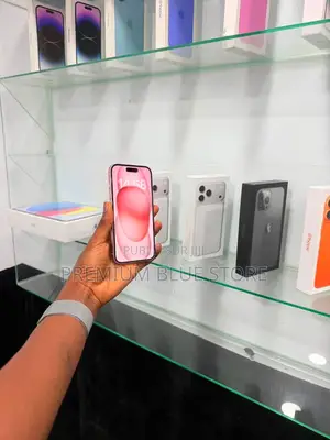 Nouveau Apple iPhone 15 128 GB Rose