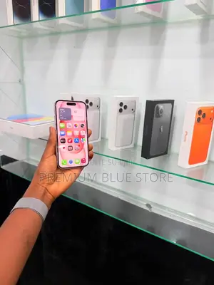 Nouveau Apple iPhone 15 128 GB Rose