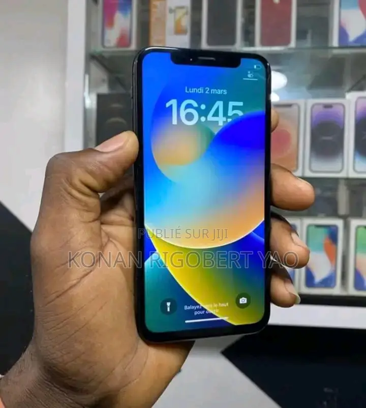 Nouveau Apple iPhone X 64 GB Noir
