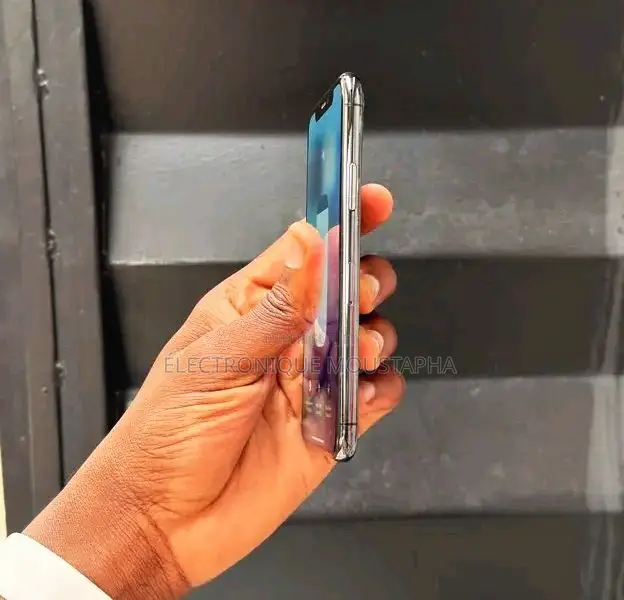 Nouveau Apple iPhone 11 Pro 256 GB Gris