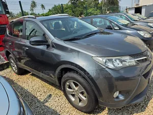 Toyota RAV4 2015 Gris