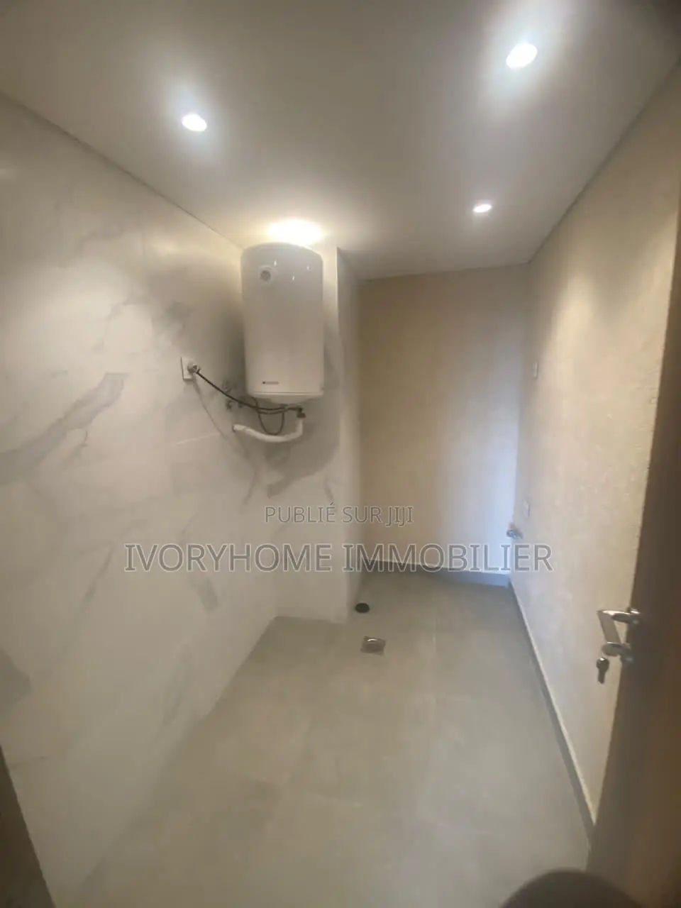 2chbre Appartement dans Marcory à Louer