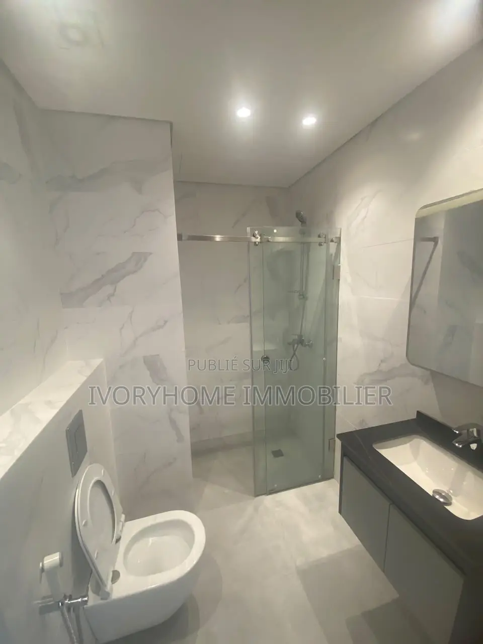 2chbre Appartement dans Marcory à Louer