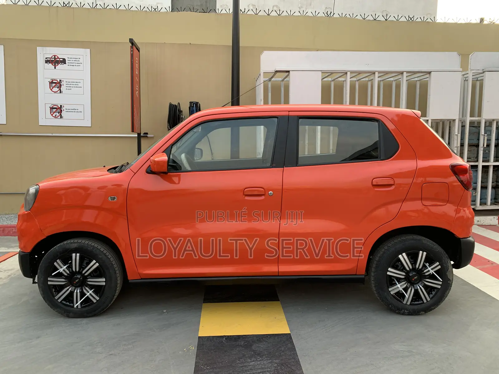 Suzuki S-Presso 2023 Orange