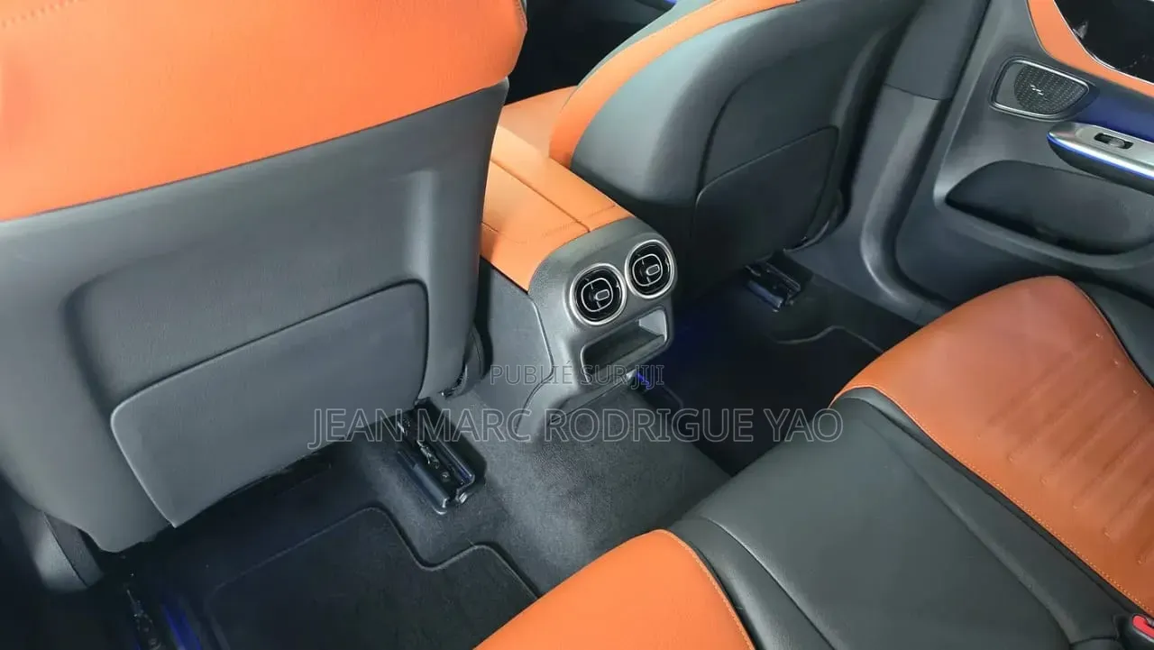 Nouveau Mercedes-Benz GLA 250 2025 Vert