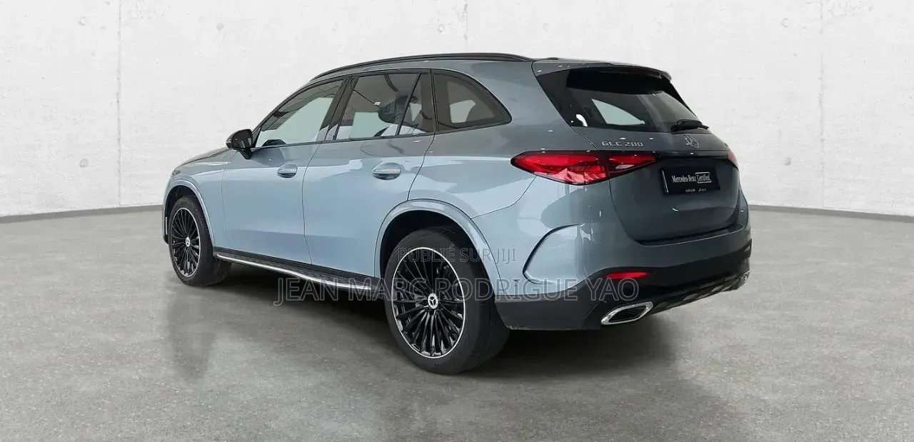 Nouveau Mercedes-Benz GLA 250 2025 Vert