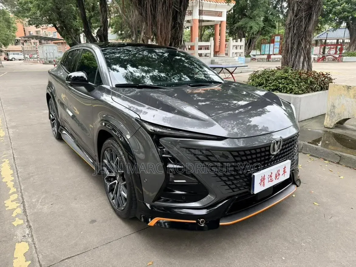 Changan UNI-T 2022 Vert