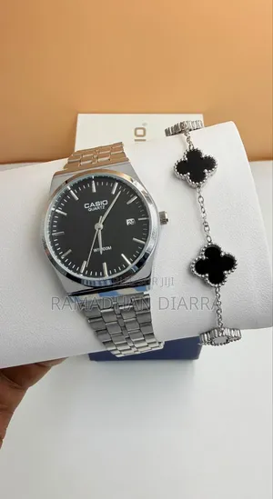 Montre De Luxe Avec Coffret Avec Bracelet Si Besoin