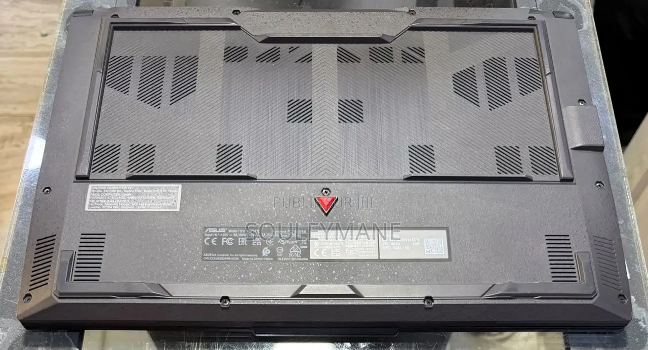 Nouveau Asus TUF Gaming F17 16GB Intel Core i7 SSD 512GB