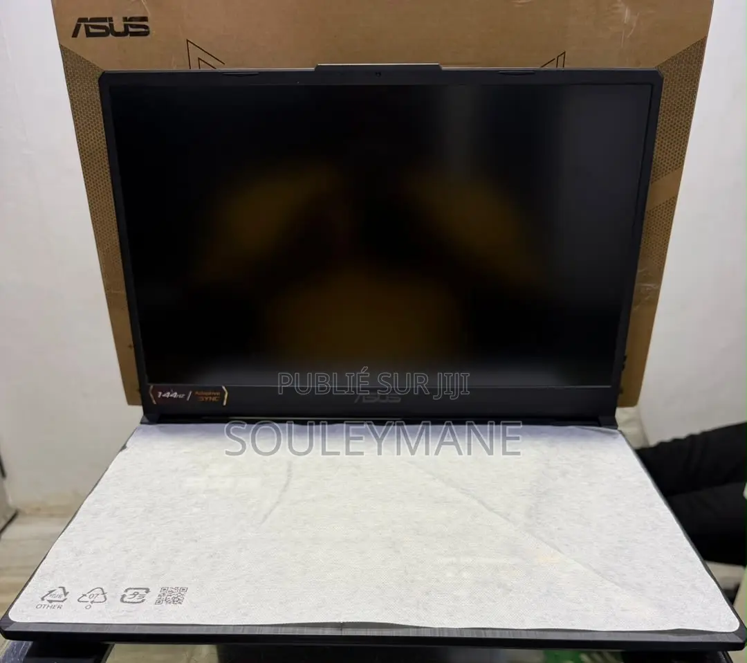 Nouveau Ordinateur portable Asus TUF Gaming A17 16GB AMD Ryzen 5 SSD 1T