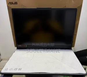 Nouveau Ordinateur portable Asus TUF Gaming A17 16GB AMD Ryzen 5 SSD 1T