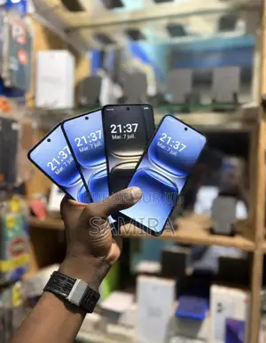 Nouveau Tecno Spark 40 256 GB Blanc